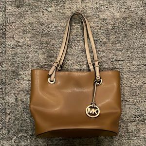 Michael Kors brown leather purse